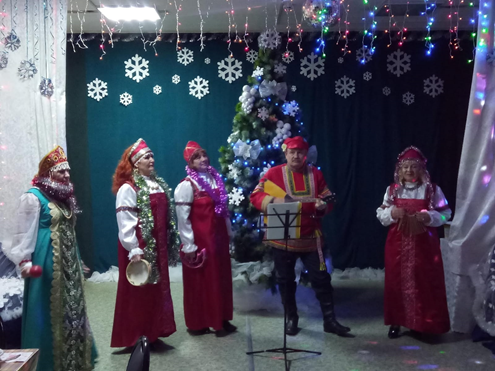 Танцевальный вечер для жителей села «Новогодние посиделки»