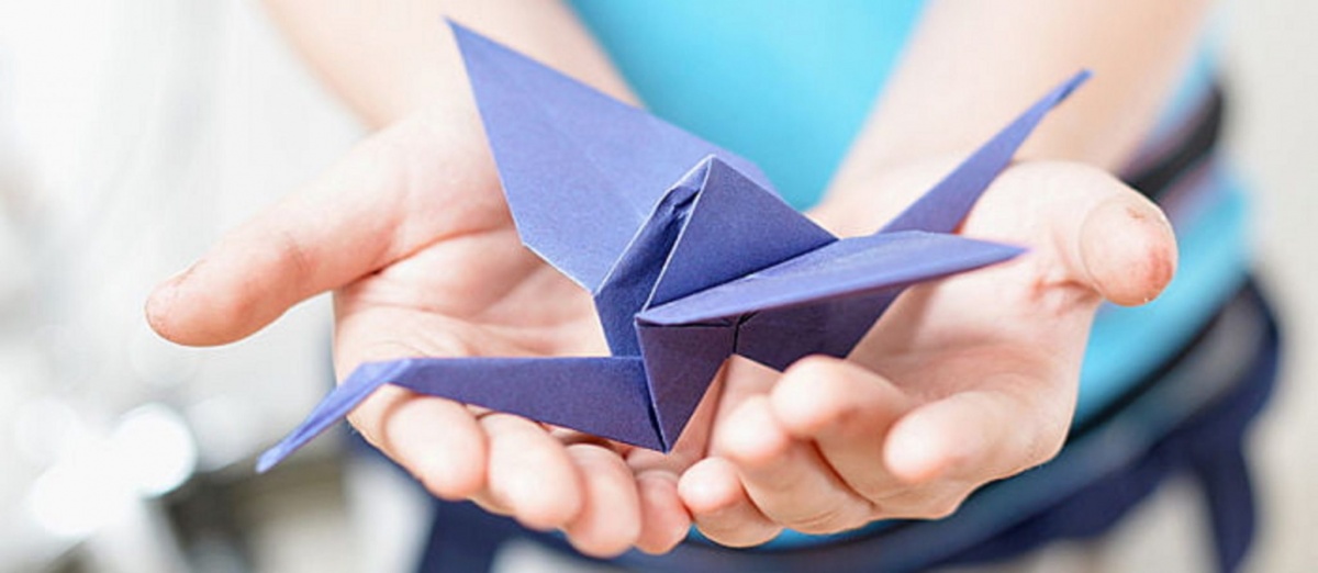 Занятие "Оригами" в Центре активного долголетия
