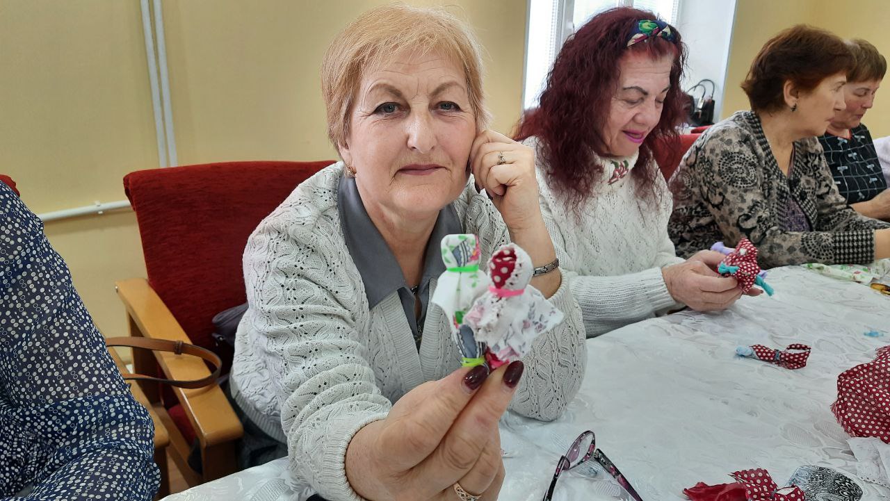 Мастер-класс по изготовлению славянских кукол-оберегов прошёл в Находке